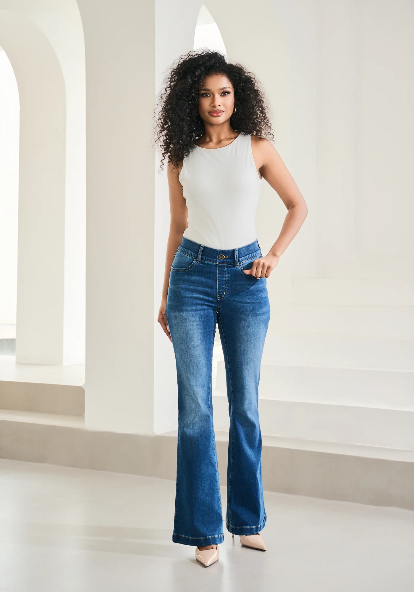 Signature Mid-Rise Denim | Flare (Alamo Wash) - Image 4